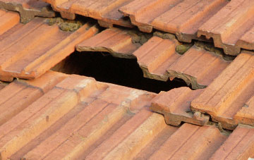 roof repair Hollyberry End, West Midlands