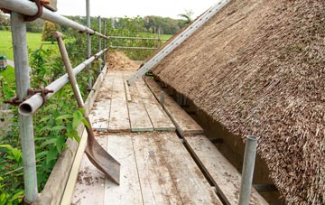 advantages of Hollyberry End thatch roofing